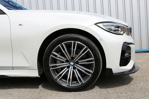 2.0 330e 12kWh M Sport Saloon 4dr Petrol Plug-in Hybrid Auto Euro 6 (s/s) (292 ps)