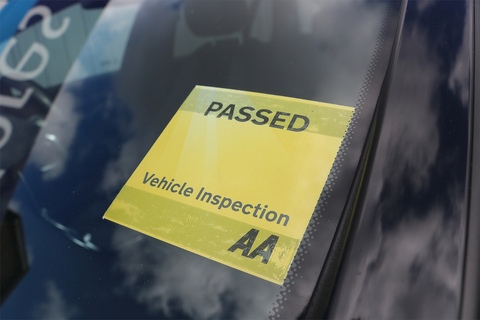 2.0 E300de 13.5kWh AMG Line Estate 5dr Diesel Plug-in Hybrid G-Tronic+ Euro 6 (s/s) (306 ps)