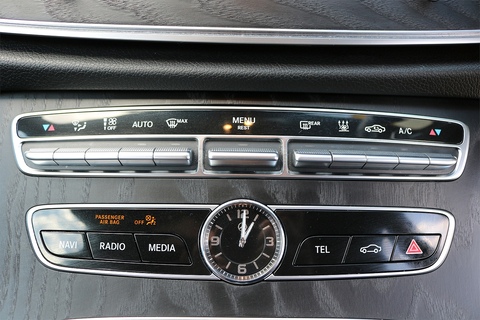 2.0 E300de 13.5kWh AMG Line Estate 5dr Diesel Plug-in Hybrid G-Tronic+ Euro 6 (s/s) (306 ps)