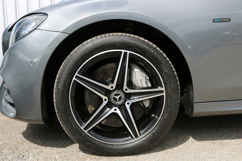 2.0 E300de 13.5kWh AMG Line Estate 5dr Diesel Plug-in Hybrid G-Tronic+ Euro 6 (s/s) (306 ps)