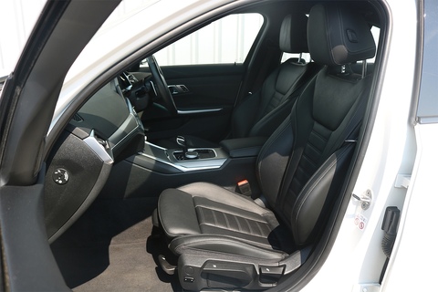 2.0 330e 12kWh M Sport Saloon 4dr Petrol Plug-in Hybrid Auto Euro 6 (s/s) (292 ps)