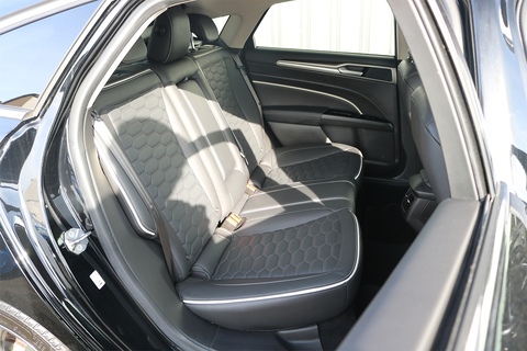 2.0 TDCi Duratorq Vignale Hatchback 5dr Diesel Manual Euro 6 (s/s) (180 ps)