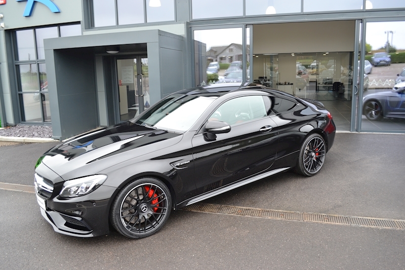 Mercedes-Benz C Class Amg C 63 S Premium Coupe 4.0 Automatic Petrol