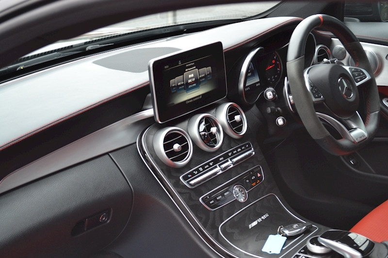 Mercedes-Benz C Class Amg C 63 S Premium Coupe 4.0 Automatic Petrol