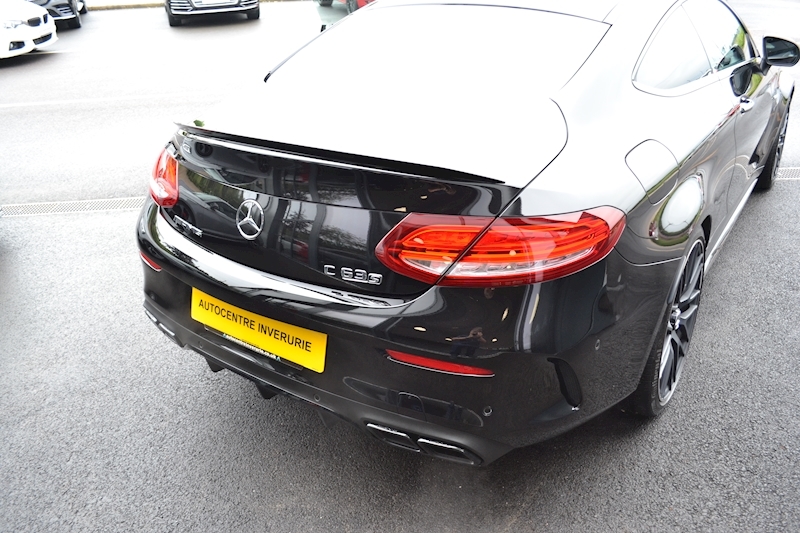 Mercedes-Benz C Class Amg C 63 S Premium Coupe 4.0 Automatic Petrol