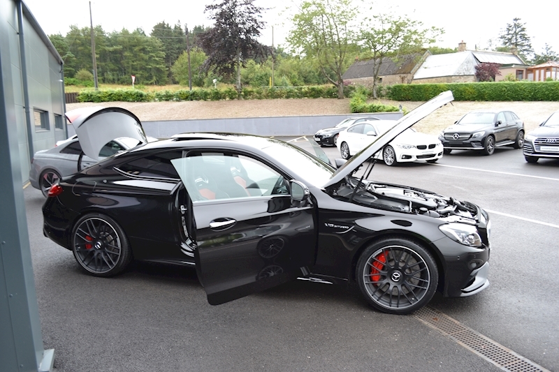 Mercedes-Benz C Class Amg C 63 S Premium Coupe 4.0 Automatic Petrol