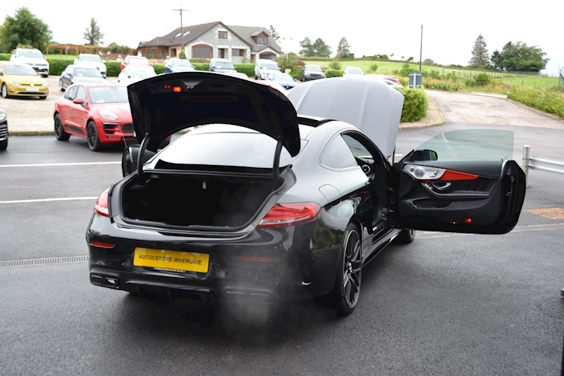 Mercedes-Benz C Class Amg C 63 S Premium Coupe 4.0 Automatic Petrol