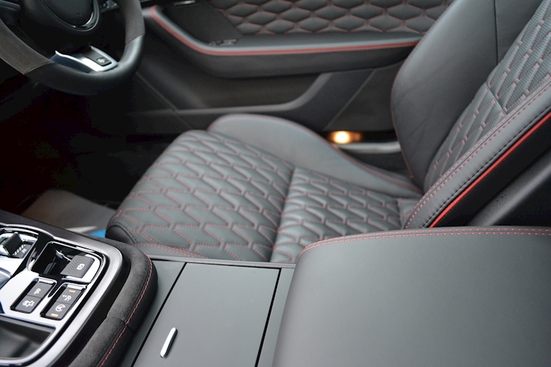 Jaguar F-Type V8 Svr Awd Coupe 5.0 Automatic Petrol