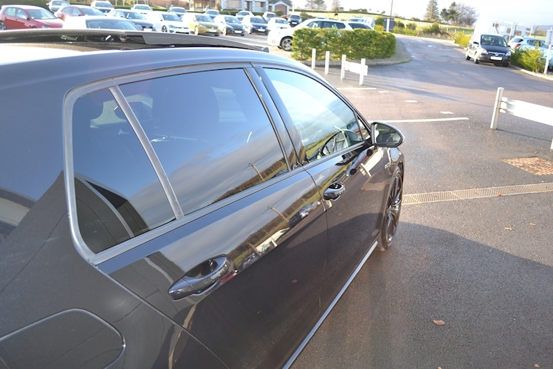 Volkswagen Golf R Tsi 4Motion Dsg Hatchback 2.0 Semi Auto Petrol