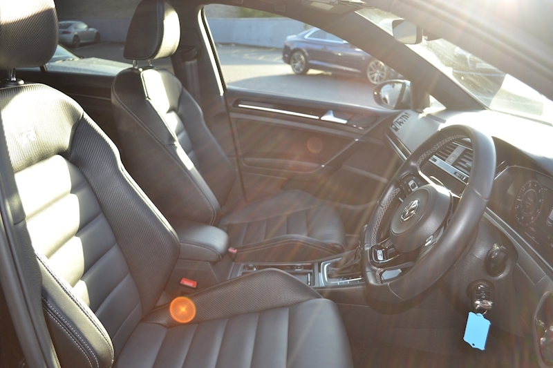 Volkswagen Golf R Tsi 4Motion Dsg Hatchback 2.0 Semi Auto Petrol