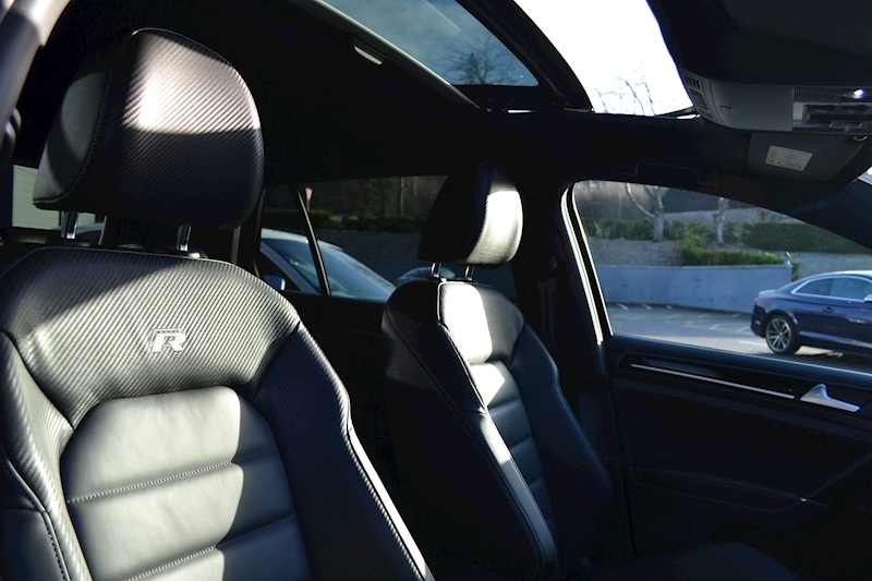 Volkswagen Golf R Tsi 4Motion Dsg Hatchback 2.0 Semi Auto Petrol