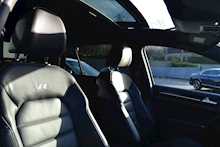 Volkswagen Golf R Tsi 4Motion Dsg Hatchback 2.0 Semi Auto Petrol