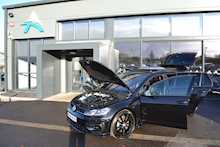 Volkswagen Golf R Tsi 4Motion Dsg Hatchback 2.0 Semi Auto Petrol