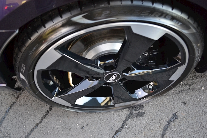 Audi RS3 Sportback 2.5TFSi Quattro  Hatchback 2.5 S Tronic Petrol