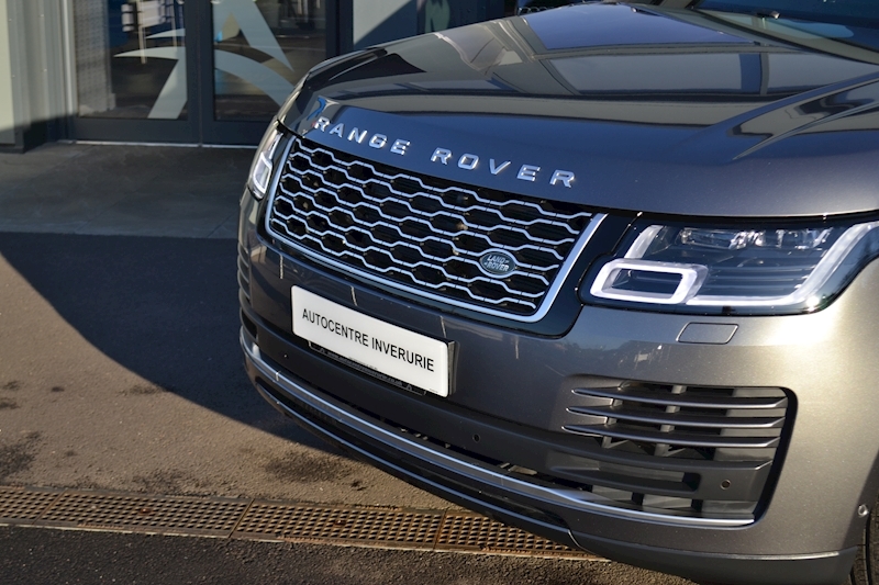 Land Rover Range Rover Sdv8 Vogue Se Estate 4.4 Automatic Diesel