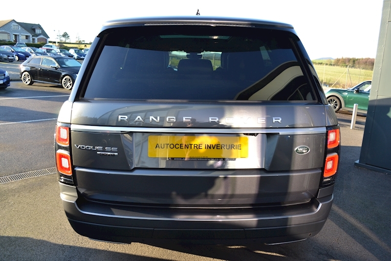 Land Rover Range Rover Sdv8 Vogue Se Estate 4.4 Automatic Diesel