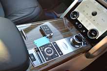 Land Rover Range Rover Sdv8 Vogue Se Estate 4.4 Automatic Diesel