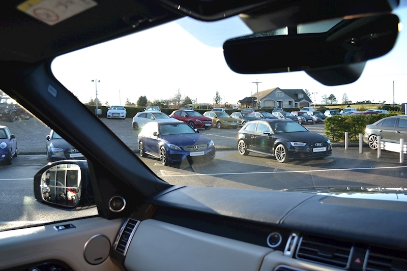 Land Rover Range Rover Sdv8 Vogue Se Estate 4.4 Automatic Diesel