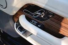 Land Rover Range Rover Sdv8 Vogue Se Estate 4.4 Automatic Diesel