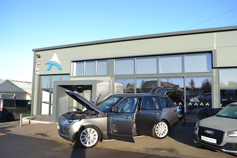 Land Rover Range Rover Sdv8 Vogue Se Estate 4.4 Automatic Diesel