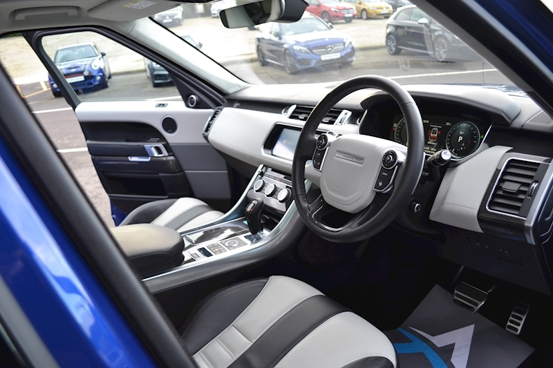 Land Rover Range Rover Sport V8 Svr Estate 5.0 Automatic Petrol