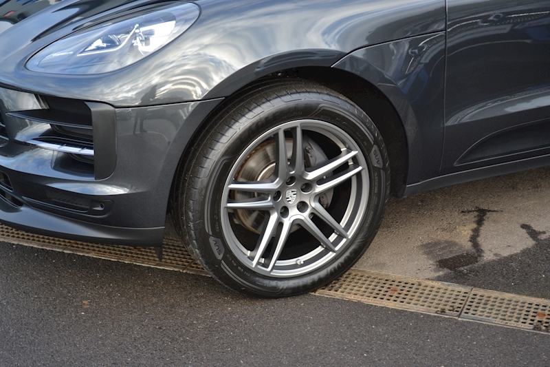 Porsche Macan Pdk Estate 2.0 Semi Auto Petrol