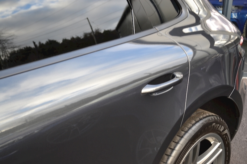 Porsche Macan Pdk Estate 2.0 Semi Auto Petrol