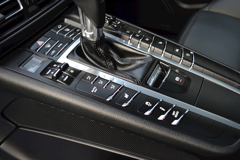 Porsche Macan Pdk Estate 2.0 Semi Auto Petrol