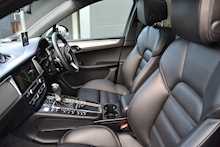 Porsche Macan Pdk Estate 2.0 Semi Auto Petrol