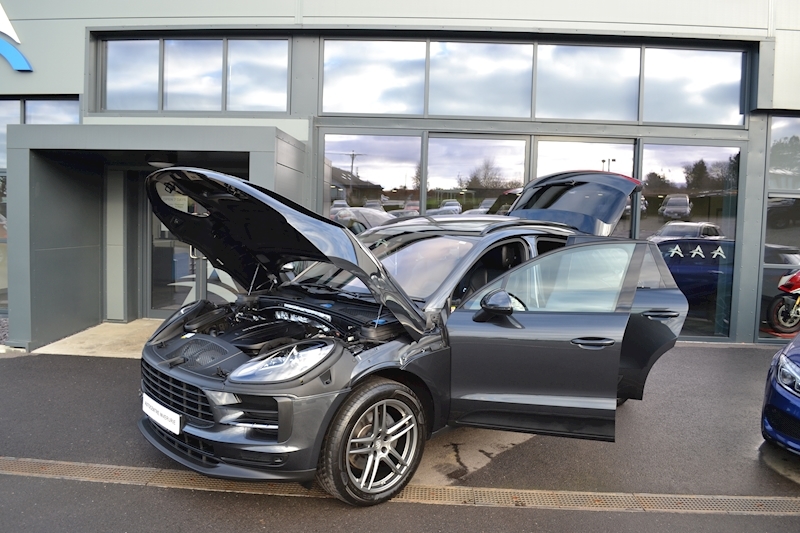 Porsche Macan Pdk Estate 2.0 Semi Auto Petrol