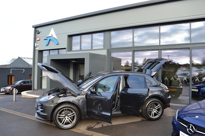 Porsche Macan Pdk Estate 2.0 Semi Auto Petrol
