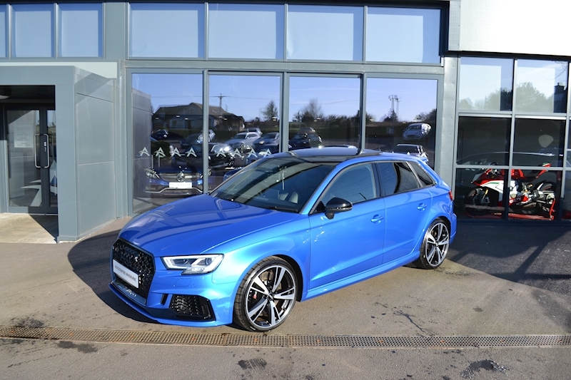 Audi A3 Rs 3 Tfsi Quattro Audi Sport Edition Hatchback 2.5 Semi Auto Petrol