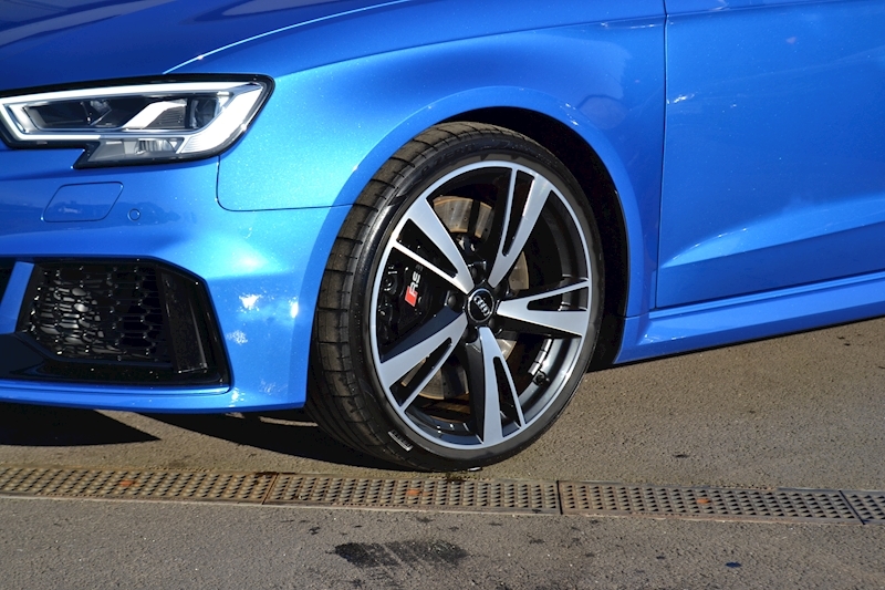 Audi A3 Rs 3 Tfsi Quattro Audi Sport Edition Hatchback 2.5 Semi Auto Petrol