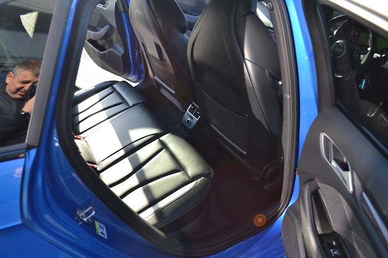 Audi A3 Rs 3 Tfsi Quattro Audi Sport Edition Hatchback 2.5 Semi Auto Petrol