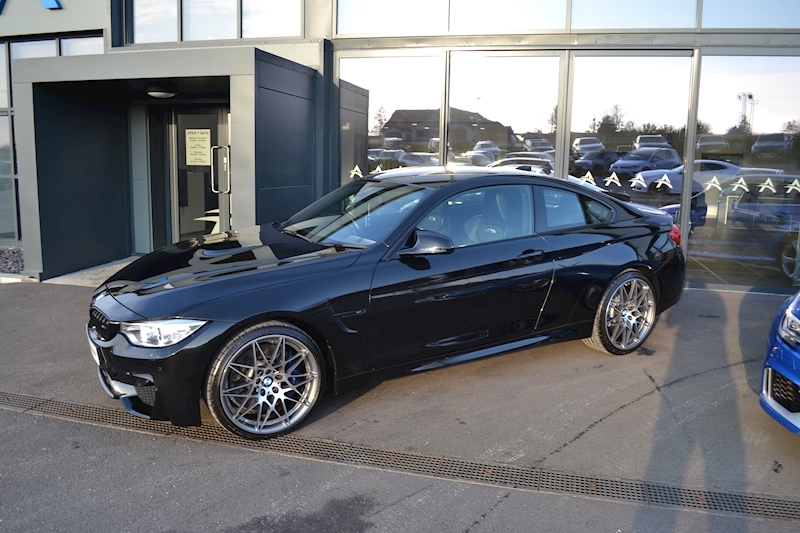BMW 4 Series M4 Competition Package Coupe 3.0 Semi Auto Petrol