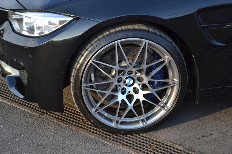 BMW 4 Series M4 Competition Package Coupe 3.0 Semi Auto Petrol