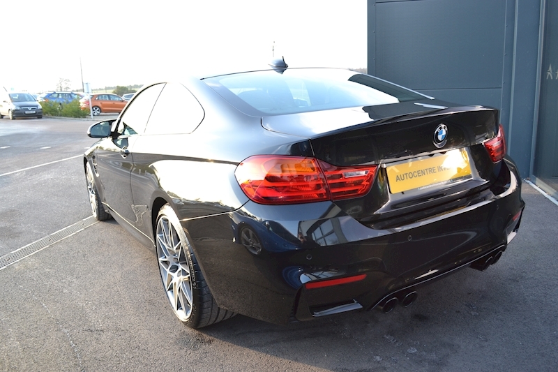BMW 4 Series M4 Competition Package Coupe 3.0 Semi Auto Petrol