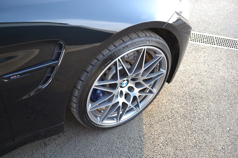 BMW 4 Series M4 Competition Package Coupe 3.0 Semi Auto Petrol