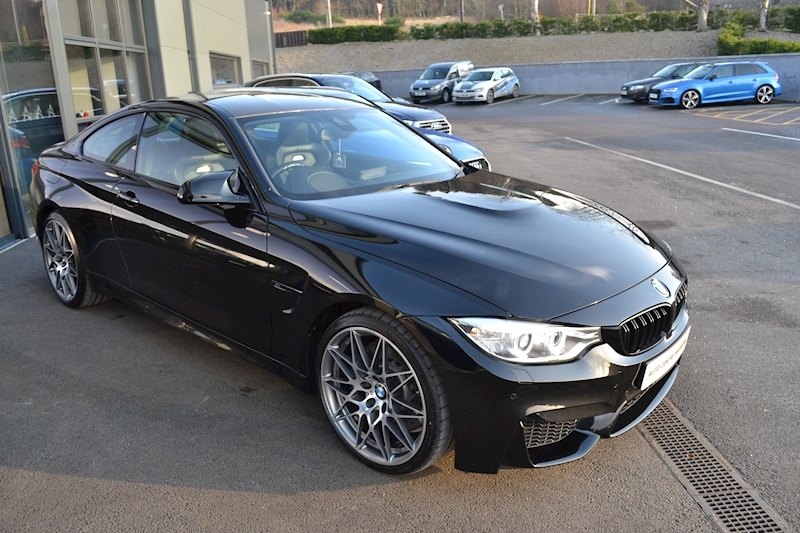 BMW 4 Series M4 Competition Package Coupe 3.0 Semi Auto Petrol
