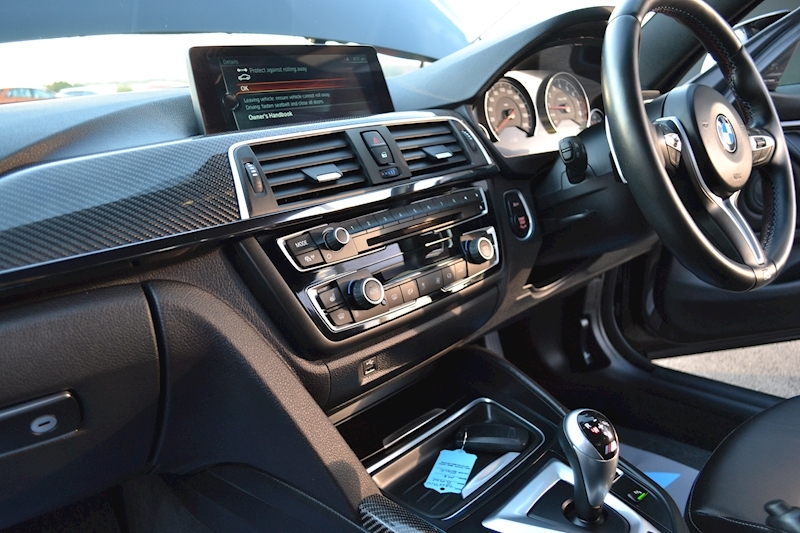 BMW 4 Series M4 Competition Package Coupe 3.0 Semi Auto Petrol