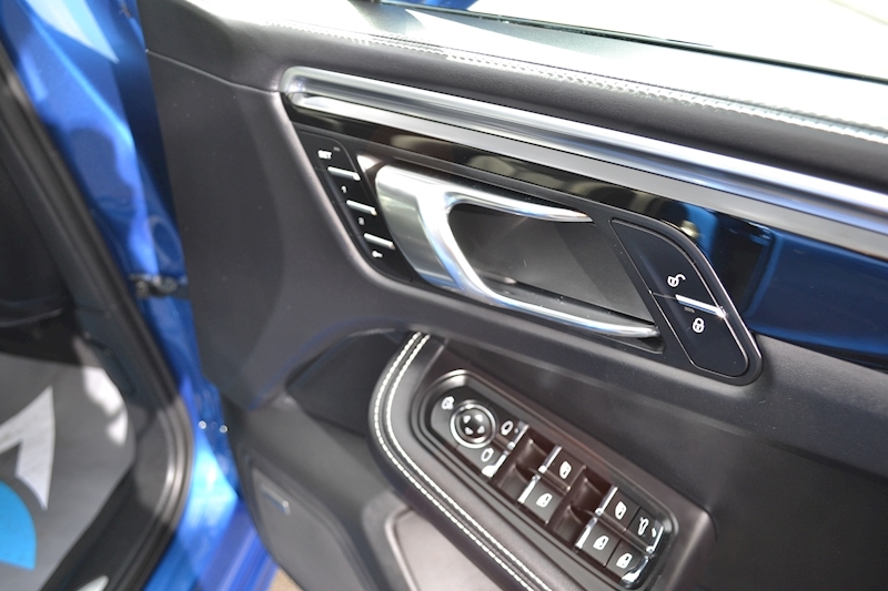 Porsche Macan D S Pdk Estate 3.0 Semi Auto Diesel