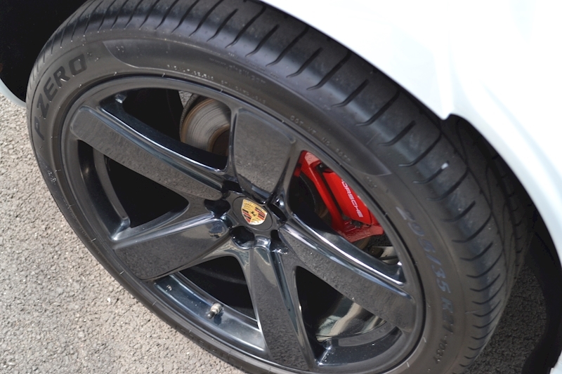 Porsche Macan GTS 3.0 5dr SUV PDK Petrol