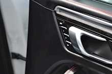 Porsche Macan GTS 3.0 5dr SUV PDK Petrol