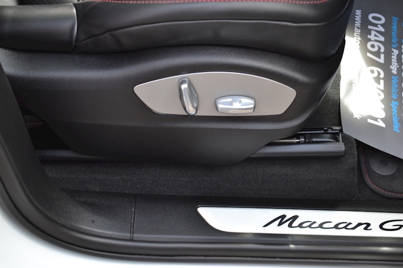 Porsche Macan GTS 3.0 5dr SUV PDK Petrol