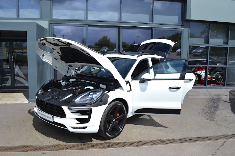 Porsche Macan GTS 3.0 5dr SUV PDK Petrol