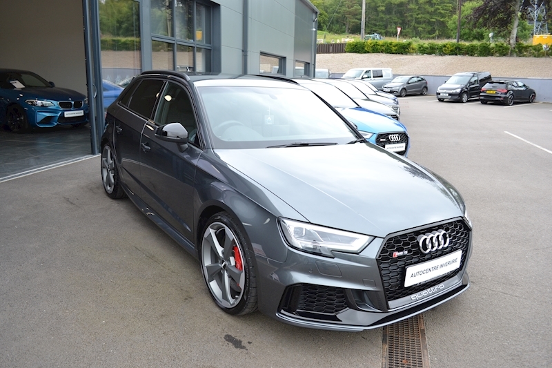 Audi RS3 2.5 TFSI Sportback 5dr Petrol S Tronic quattro (s/s) (400 ps) 2.5 5dr Sportback S Tronic Petrol