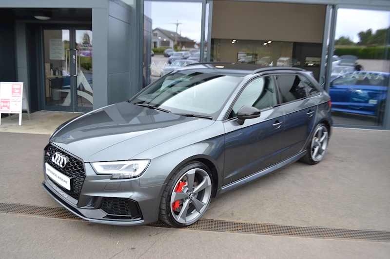 Audi RS3 2.5 TFSI Sportback 5dr Petrol S Tronic quattro (s/s) (400 ps) 2.5 5dr Sportback S Tronic Petrol