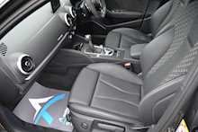 Audi RS3 2.5 TFSI Sportback 5dr Petrol S Tronic quattro (s/s) (400 ps) 2.5 5dr Sportback S Tronic Petrol