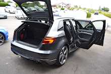 Audi RS3 2.5 TFSI Sportback 5dr Petrol S Tronic quattro (s/s) (400 ps) 2.5 5dr Sportback S Tronic Petrol