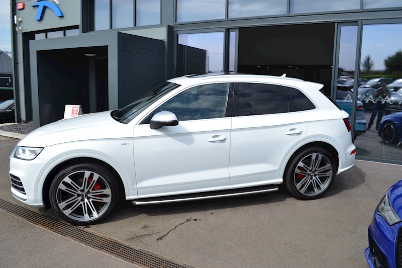 Audi SQ5 3.0 TFSI V6 SUV 5dr Petrol Tiptronic quattro (s/s) (354 ps) SUV 3.0 Tiptronic Petrol